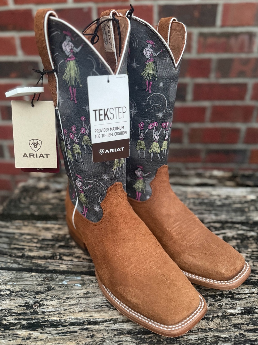 NWT Ariat Men's Sz 9D Frontier Aloha Western Roughout Hula Print Leather Boots